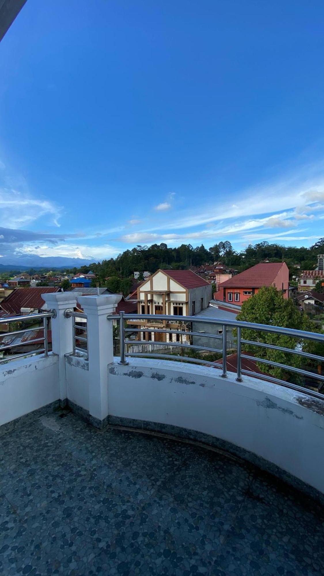 Toraja Lodge Guest House Rantepao Esterno foto