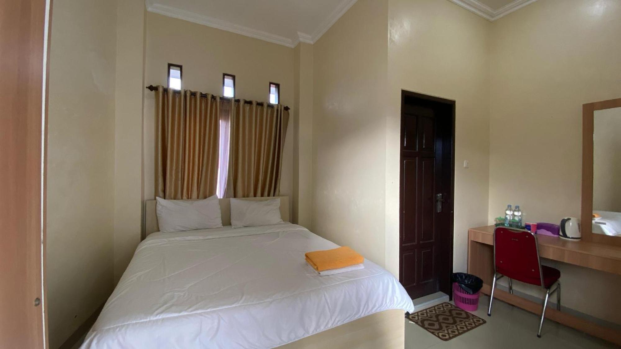 Toraja Lodge Guest House Rantepao Esterno foto